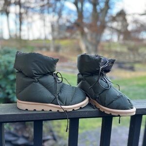 Louis Vuitton Dark Green Quilted Ankle Booties